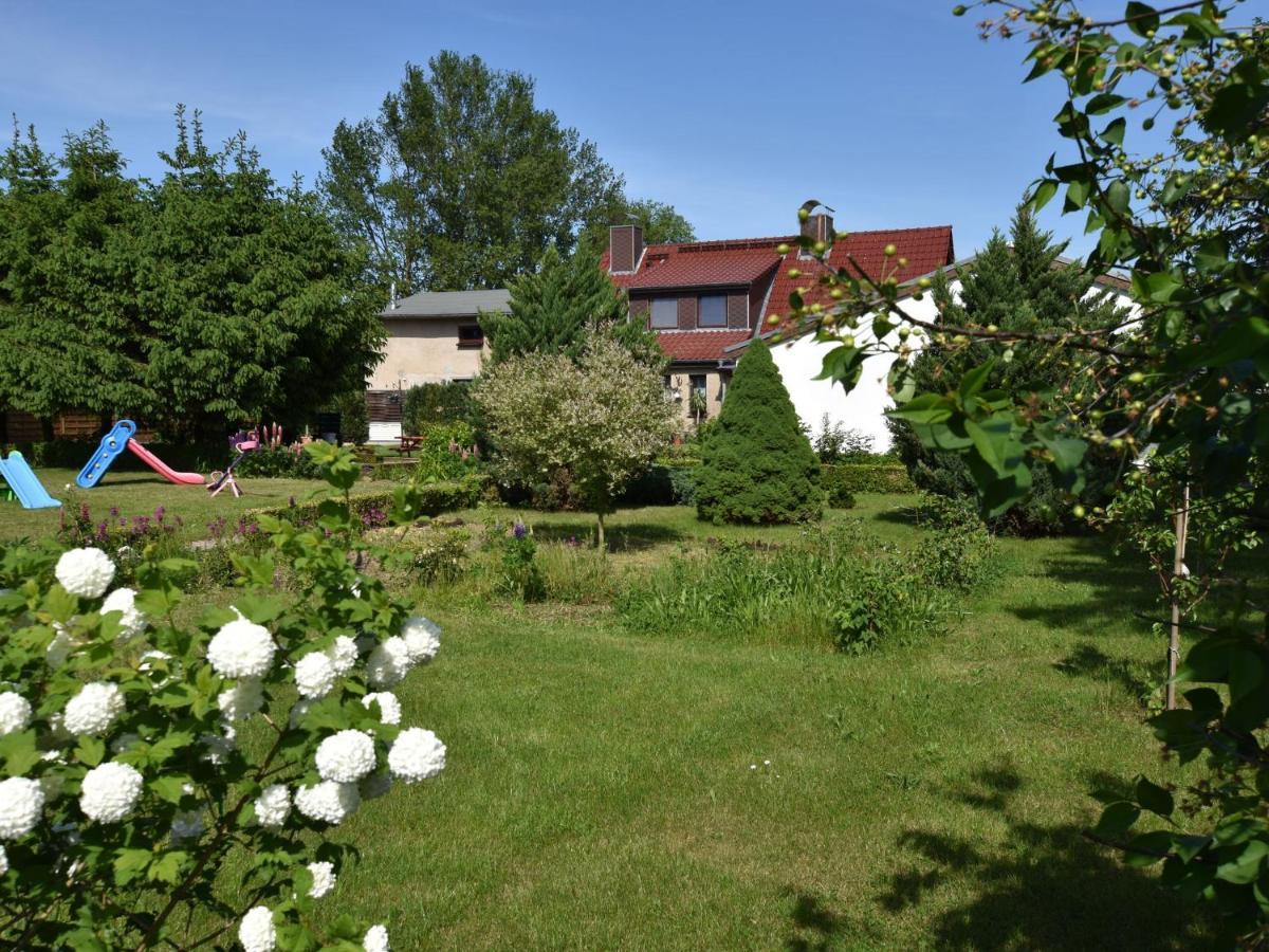 Apartment In Robertsdorf With Garden, Terrace, Barbecue Blowatz Cameră foto