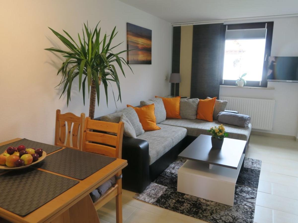 Apartment In Robertsdorf With Garden, Terrace, Barbecue Blowatz Exterior foto